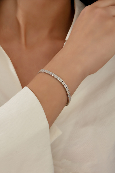 Else Silver 925 Ayar Gümüş Pırlanta Modeli Zirkon Taşlı Kare Asansörlü Bileklik