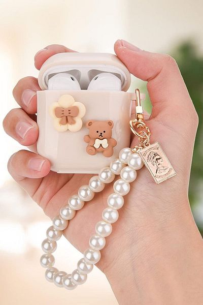 KVK PRİVACY Bear Headphone Case with Pearl Strap and Bow Tie, Compatible with Airpods 1st and 2nd Generation
