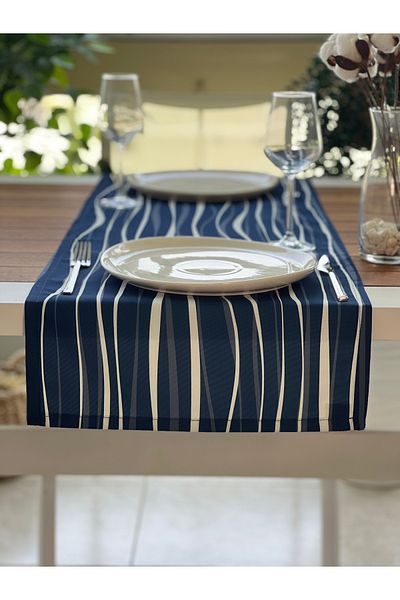 desen izmir New Season - Wavy Striped Square Runner Cover