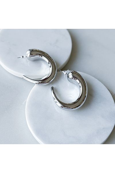 CHARMLUCKY Oval Hoop Earrings