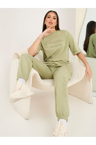 Styli Oversized Drop Shoulder Embossed Print T-Shirt & Jogger Co-Ords
