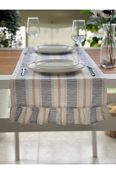 desen izmir Elegant Patterned Frilly New Season Runner Cover