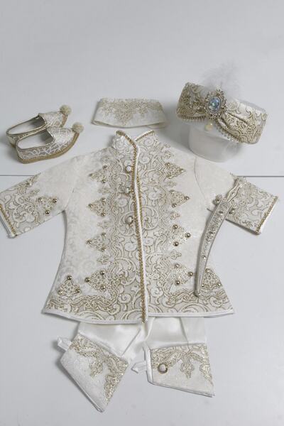 Zaves Erkek Çocuk Krem- Gold Şehzade Model Sünnet Kıyafeti