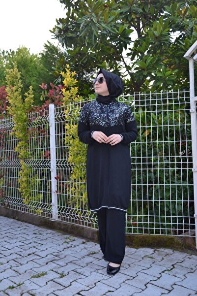 AYSUN AYDEMİR Σετ αθλητικής φόρμας με ασημί παγιέτες με λεπτομέρεια με μαύρο φερμουάρ