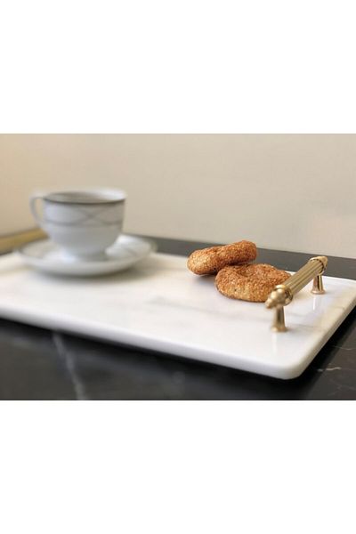 Modestmar صينية تقديم من الرخام الطبيعي بمقبض ذهبي 20x30 سم كالكاتا