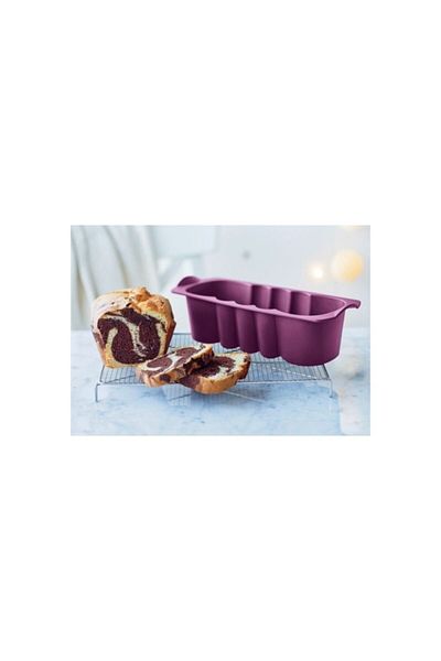 Tupperware Miracle Cake Mold Rectangular