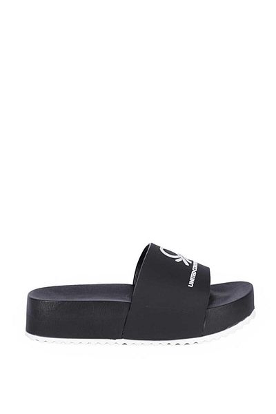 Benetton Sandals Bn-1211