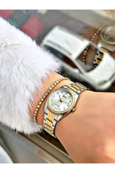Q&Q Qz69j197es Women's Wristwatch with Silver Dial Stone, Bracelet Gift