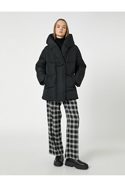 Koton Puffer Jacket Stand límeček kapsa Detailní zapínání na patentky