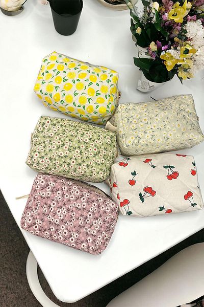 BAHELS Green Floral Patterned Makeup Bag - Modern Design826334