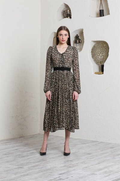 Livanomi Pleated Leopard Pattern Chiffon Dress