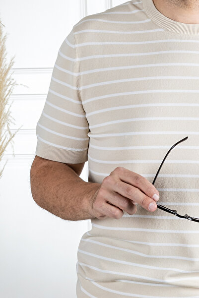 Sarar 0 Футболка з коміром у смужку, бежево-біла - Sarar