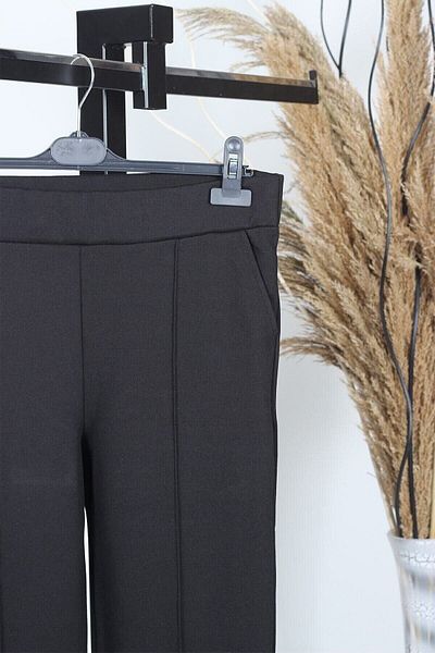 ModaMinar Women's Skuba Crepe Fabric Grassy Large Size Trousers