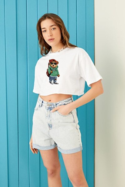 GRİLAND بلوزة قصيرة كبيرة الحجم مطبوعة على شكل دبدوب أبيض للسيدات