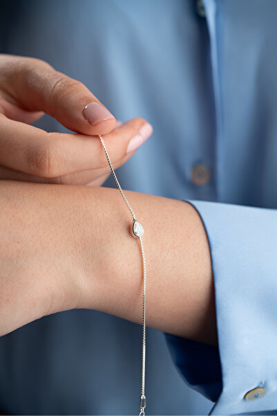 Nereze 925 Ayar Gümüş Rodyum Kaplama Zirkon Taşlı Minimal Damla Model Bileklik