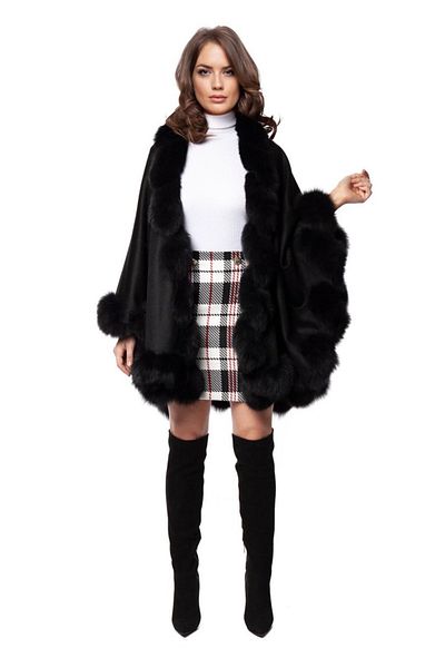 janbely Black Poncho