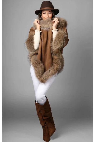janbely Cashmere Poncho