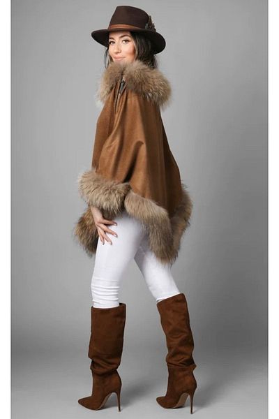 janbely Cashmere Poncho