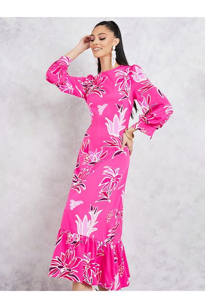 Styli Floral Print Cuffed Sleeves Shift Maxi Dress