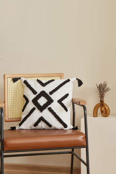 Karaca Home Anibal Dolgulu Kırlent Siyah-Krem