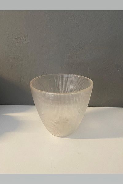 İkram Dünyası مزهرية مخططة بلون الكروم