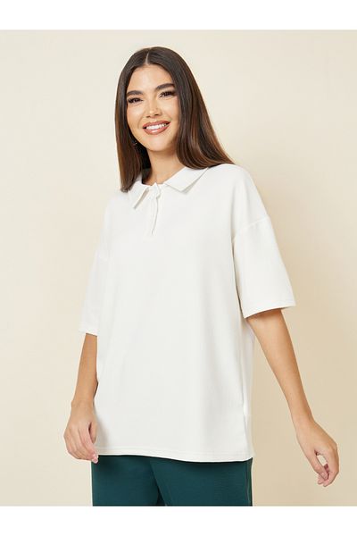 Styli Textured Back Slogan Print Polo T-shirt and Straight Leg Jogger Set