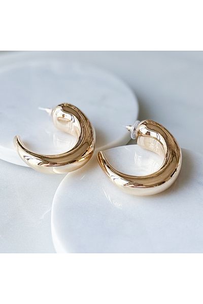 CHARMLUCKY Oval Hoop Earrings