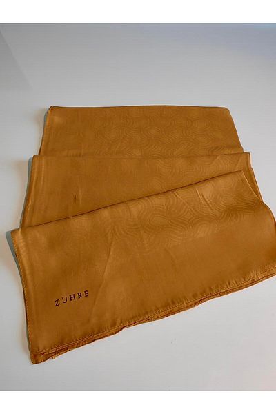 Zühre Zühre Ebruli Shawl 0010 Gold - Κομψό και άνετο