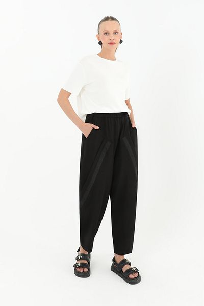 Puane Organic Cotton and Cross Parachute Fabric Detailed Shalwar Trousers 18158