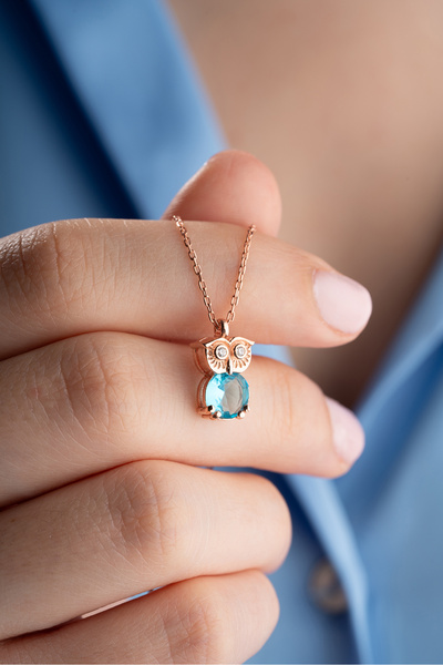 Nereze 925 Ayar Gümüş Rose Kaplama Aquamarin Taşlı Baykuş Kolye