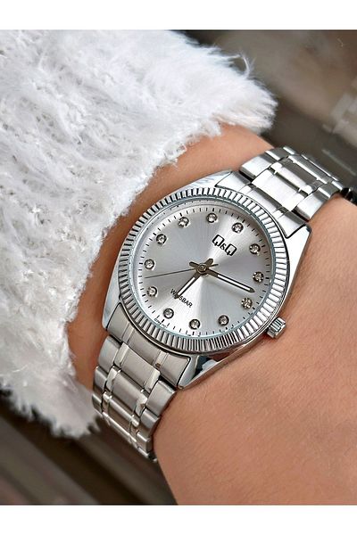 Q&Q QZ69J197ES Women's Wristwatch Silver Dial Jewelled