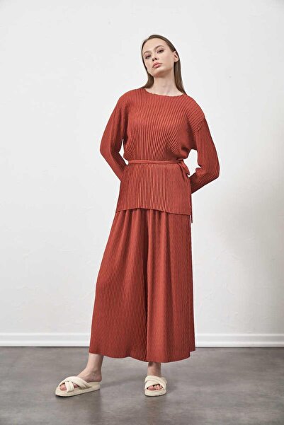 Mevra Dried Rose Pleated Blouse