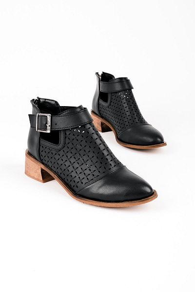 Lal Shoes & Bags Cizme de vară Samory pentru damă - negru cu detaliu curea
