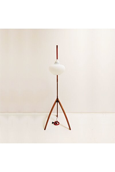 Retro Vitrini El Yapımı Ahşap Lambader Beyaz Cam Başlıklı Büyük Olta Model-02