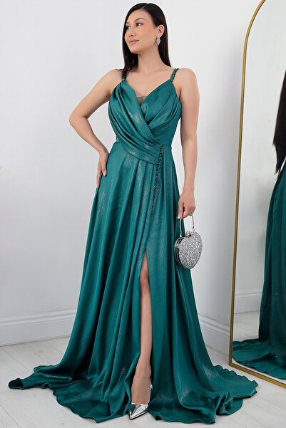 PULLIMM DMN4613 Rochie de seara din satin argintiu model - cu bretele