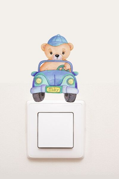 Kt Grup - المقبس - ملصق مقبس ديكور لغرفة الأطفال باللون الأزرق على شكل دمية د...