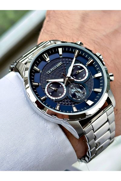 U.S. Polo Assn. US Polo Assn.USPA1055-02 Men's Wristwatch - Stylish and Functional Design