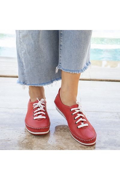CONSUELO Lace-Up Leather Women's Casual Shoes