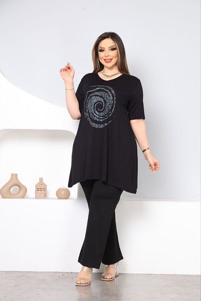 vividbutik Asymmetrical V-Neck Colorful Tunic Blouse with Stone Detail