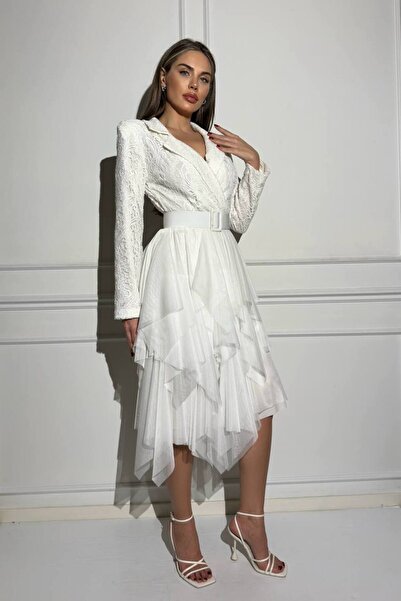 S&A Collectionn Μακρυμάνικο τούλι φόρεμα με ασύμμετρη κοπή και ζώνη