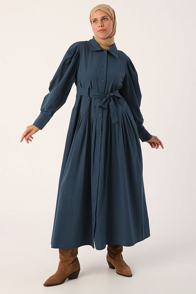 ALLDAY Indigofarbenes Hemdkleid mit Ballonärmeln und Gürtel