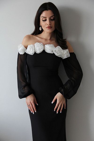 BETULAKSUBUTİK Julidress Black Strapless White Rose Detailed Collar Sleeves Transparent Premium Midi Dress