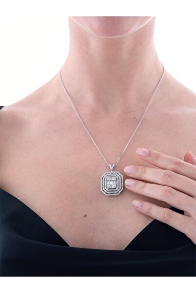 NOCHE DIAMOND 1,67 Karat Baget Pırlanta Kolye