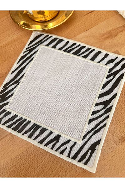 Nakışkonsept 1 Zebra Patterned Cocktail Napkin