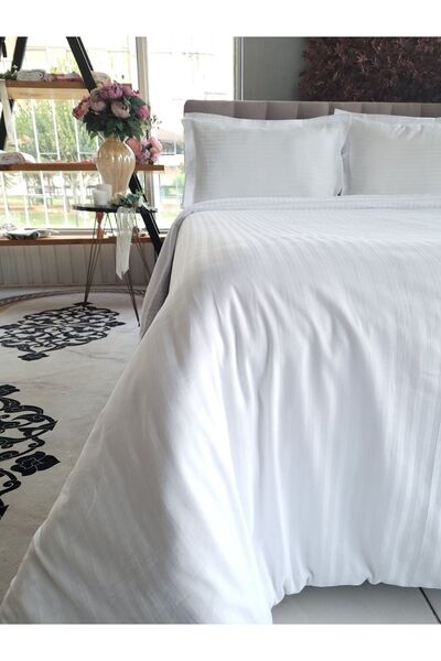 Konyaaltı Çeyizevi طقم غطاء لحاف من الساتان القطني المخطط باللون الأبيض 90 سلكًا