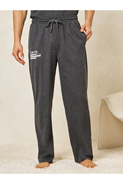 Styli Tokyo Print Crew Neck T-Shirt & Open Hem Pyjama Set