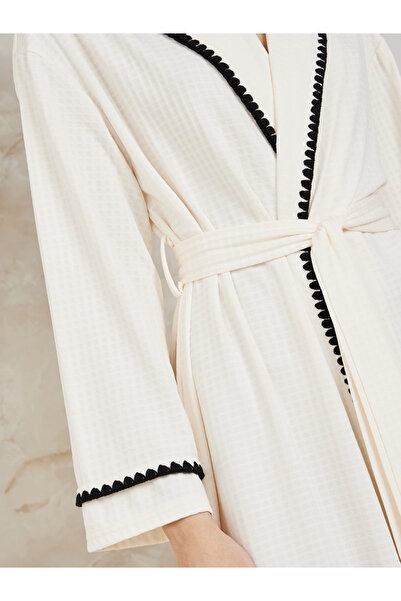 Styli Contrast Stitch Edge Waffle Robe