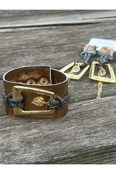 AGG TASARIM Gold Leather Bracelet and Earring Set - Design