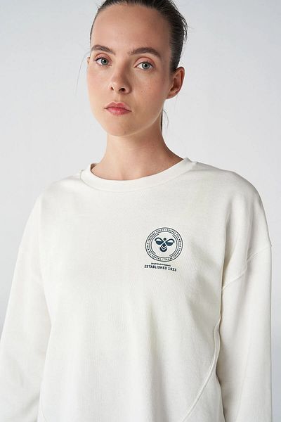 hummel Chrissy Women's Sweatshirt -921758-9003 Model