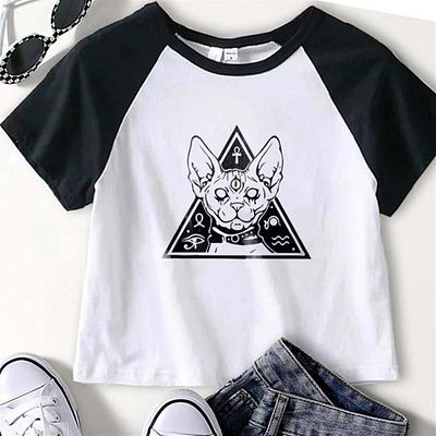 Touz Moda Δαιμονική γάτα με στάμπα Raglan Sleeve White Crop